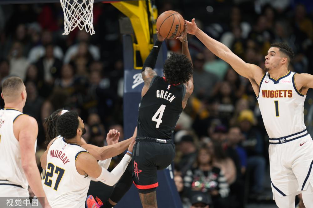 印尼媒体：印尼足协因球迷歧视行为遭罚，主场战国足座位受限.