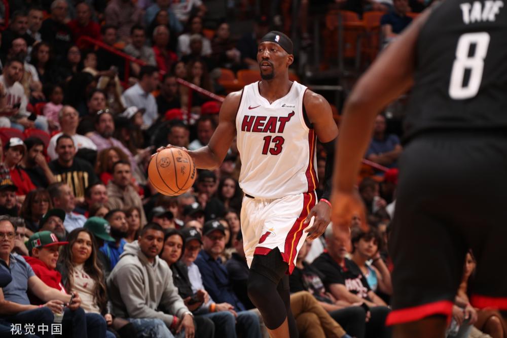 后防线增援 后防线增援